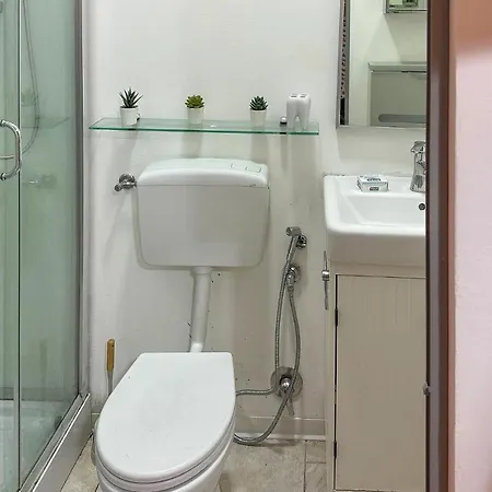 Appartement 1 Bedroom Nice In *